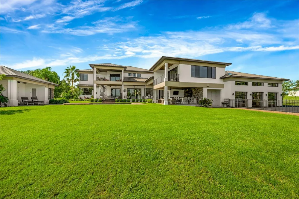 12144 STONELAKE RANCH BOULEVARD Thonotosassa, FL 33592