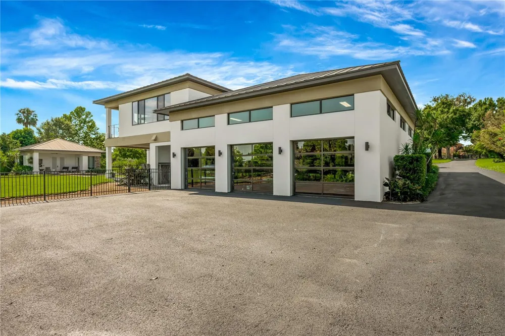 12144 STONELAKE RANCH BOULEVARD Thonotosassa, FL 33592