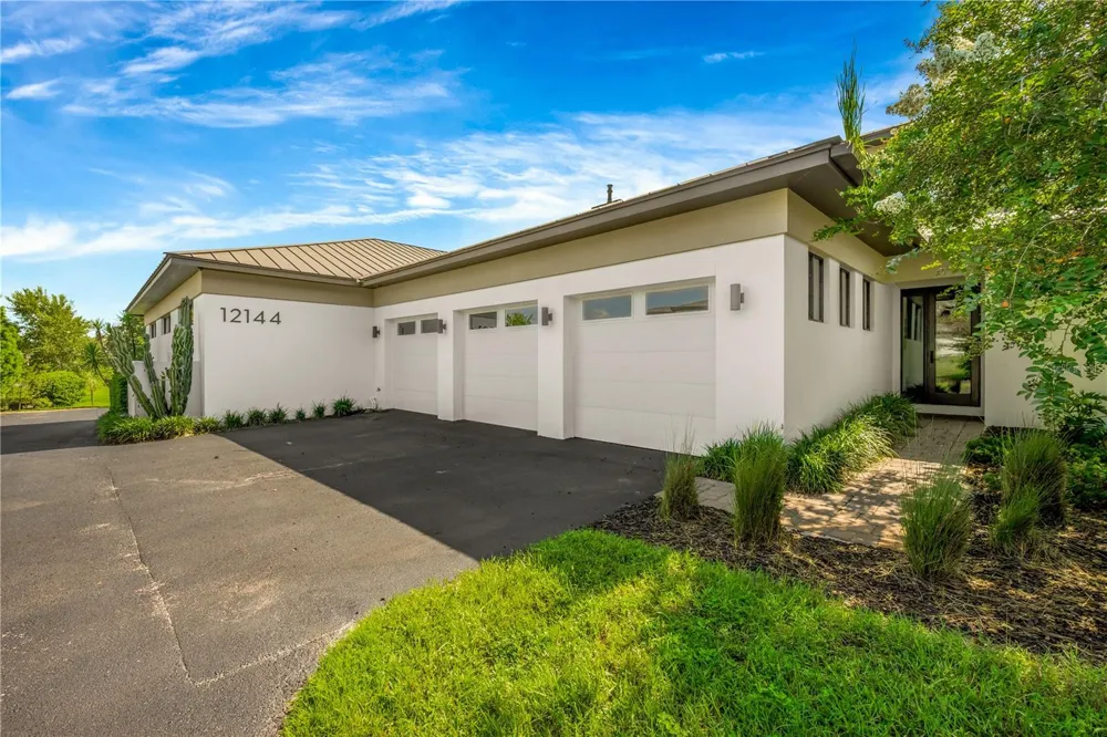 12144 STONELAKE RANCH BOULEVARD Thonotosassa, FL 33592