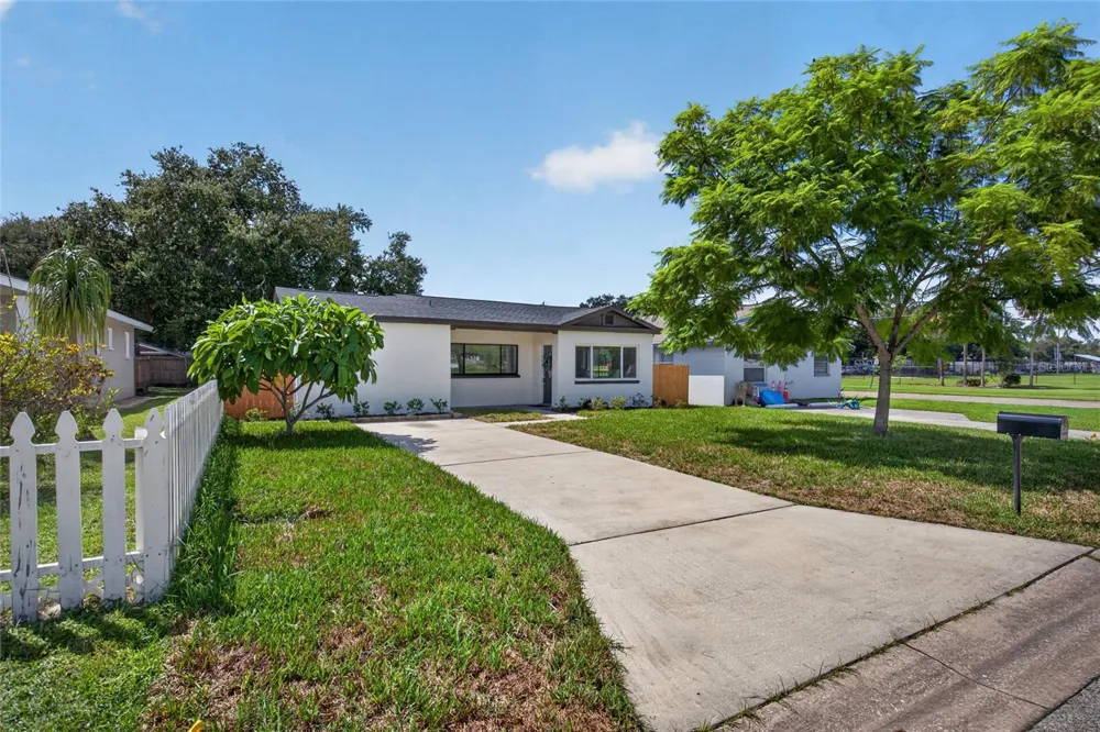 1234 17TH STREET St Petersburg, FL 33713