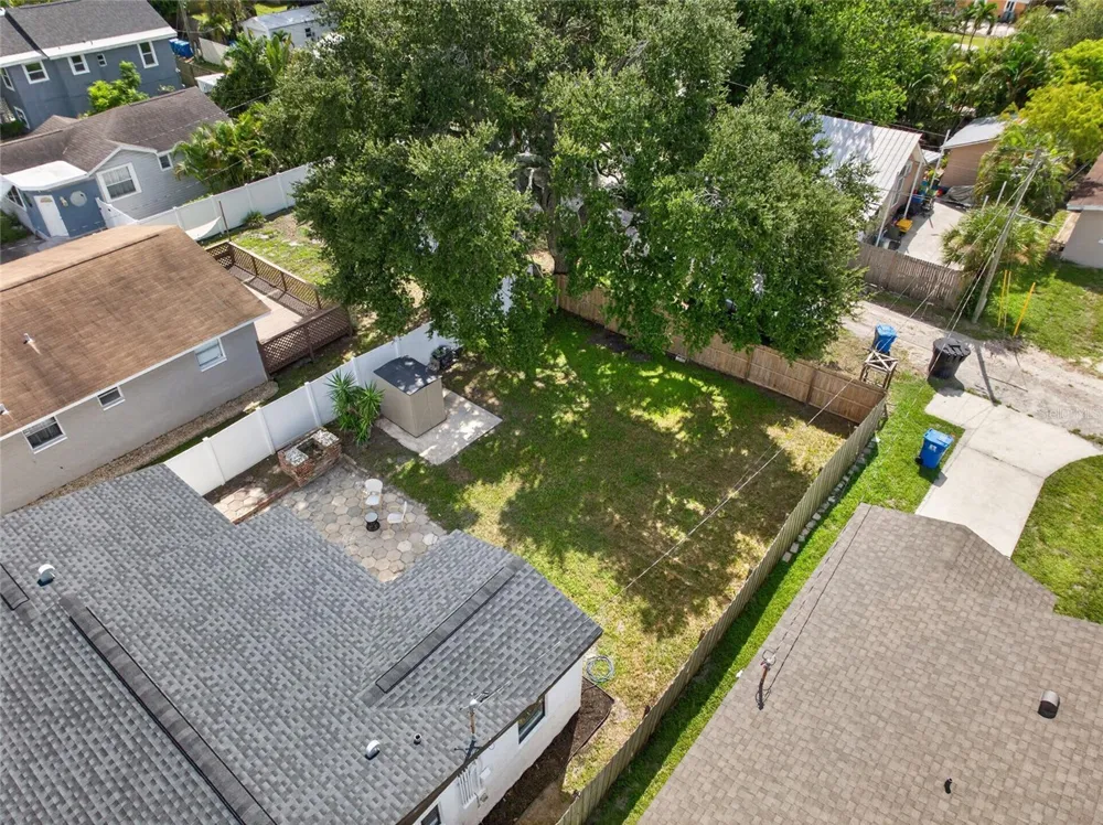 1234 17TH STREET St Petersburg, FL 33713