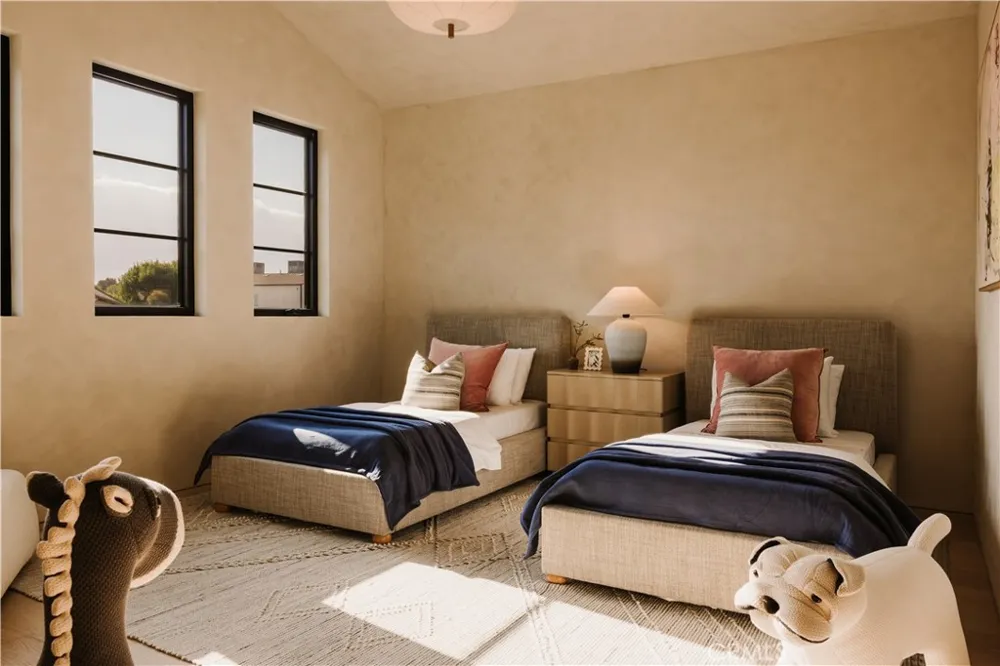 4926 Nagle Avenue Sherman Oaks, CA 91423