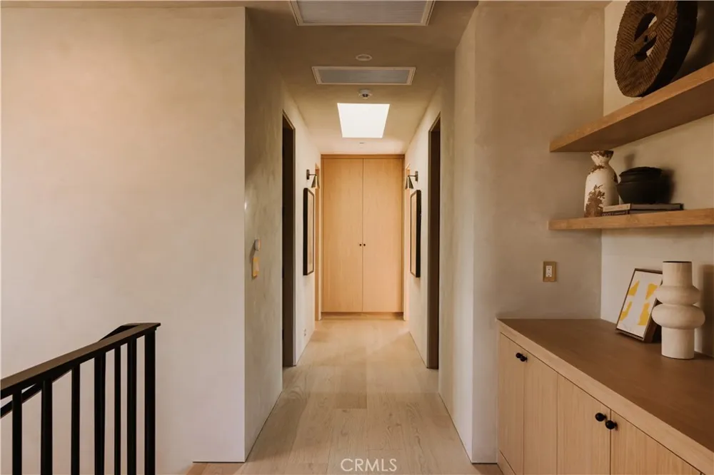 4926 Nagle Avenue Sherman Oaks, CA 91423