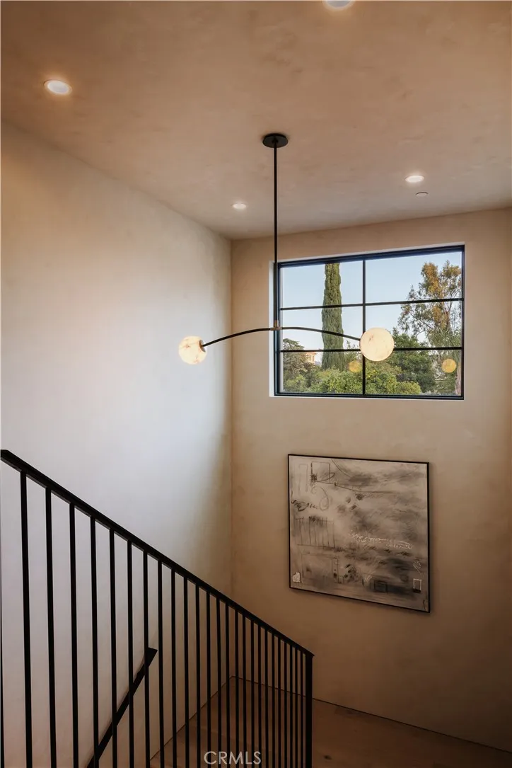4926 Nagle Avenue Sherman Oaks, CA 91423