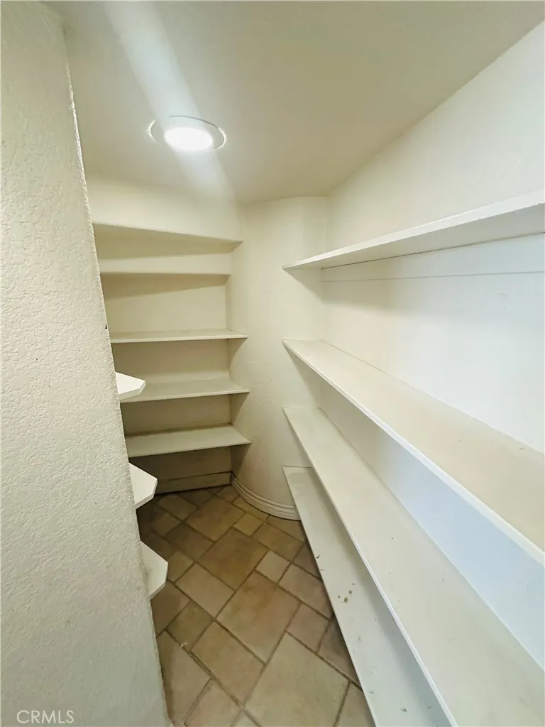 23799 Via Segovia Murrieta, CA 92562