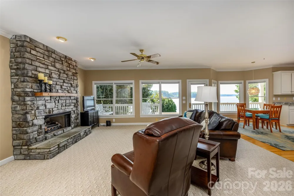 111 Leesburg Lane Troutman, NC 28166