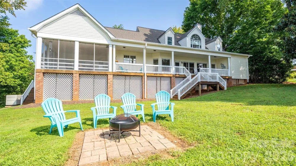 111 Leesburg Lane Troutman, NC 28166