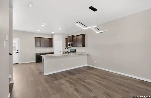 15022 HARBOR LNDG Von Ormy, TX 78073