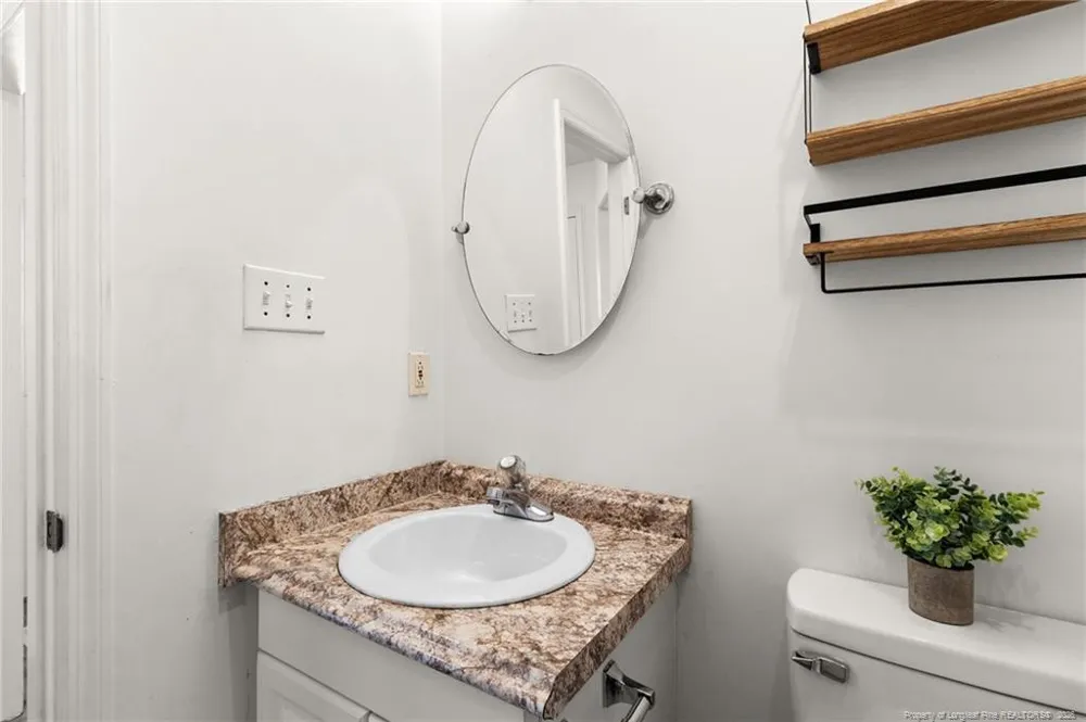 4400 Josh Court Hope Mills, NC 28348