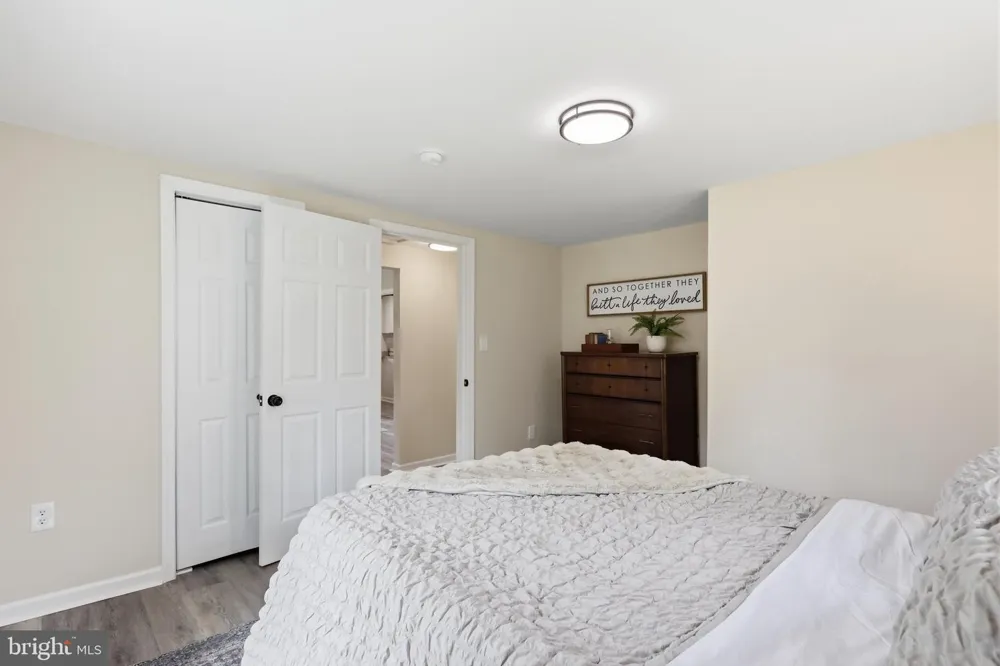 80 SMELSER LANE Bentonville, VA 22610