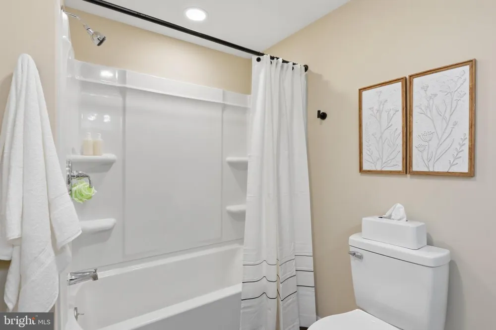 80 SMELSER LANE Bentonville, VA 22610