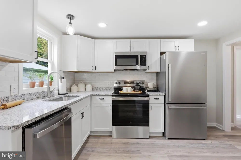 80 SMELSER LANE Bentonville, VA 22610