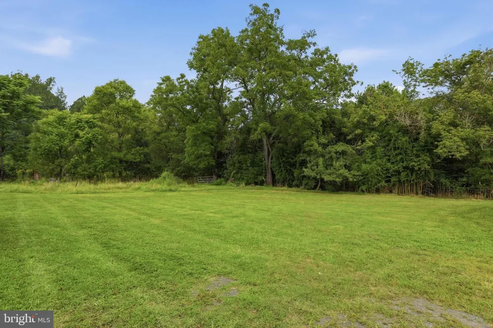 80 SMELSER LANE Bentonville, VA 22610