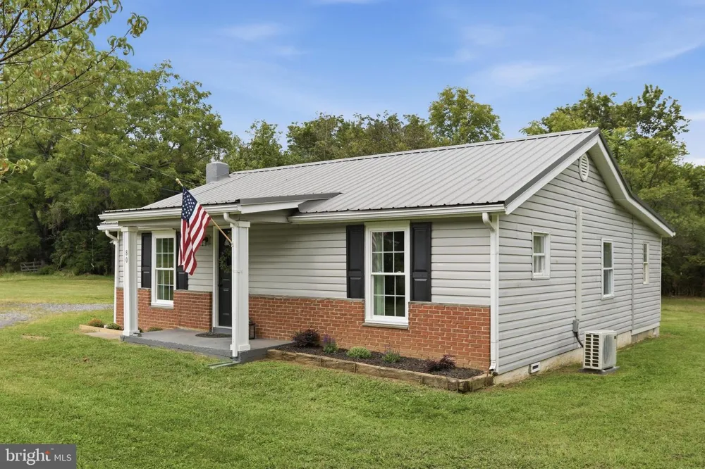 80 SMELSER LANE Bentonville, VA 22610