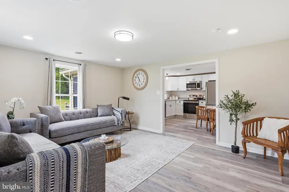80 SMELSER LANE Bentonville, VA 22610