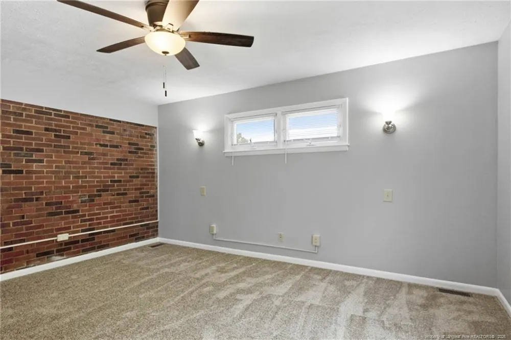 4384 Spinel Drive Fayetteville, NC 28311