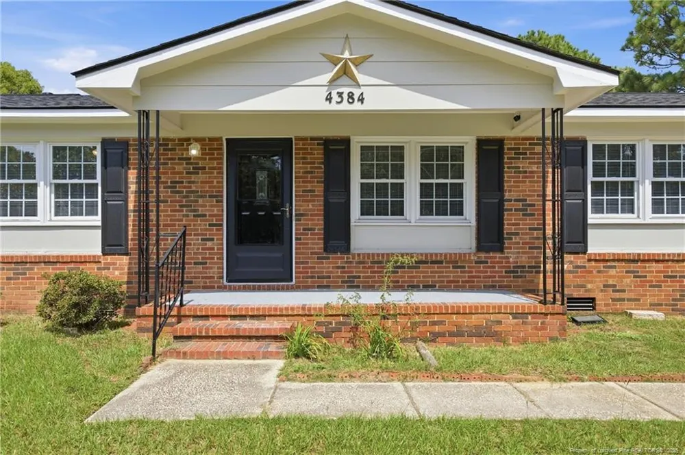 4384 Spinel Drive Fayetteville, NC 28311