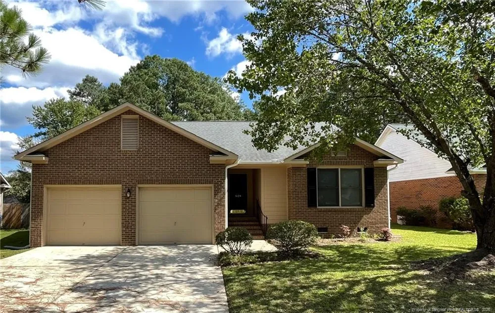 6124 Garden Court Fayetteville, NC 28311