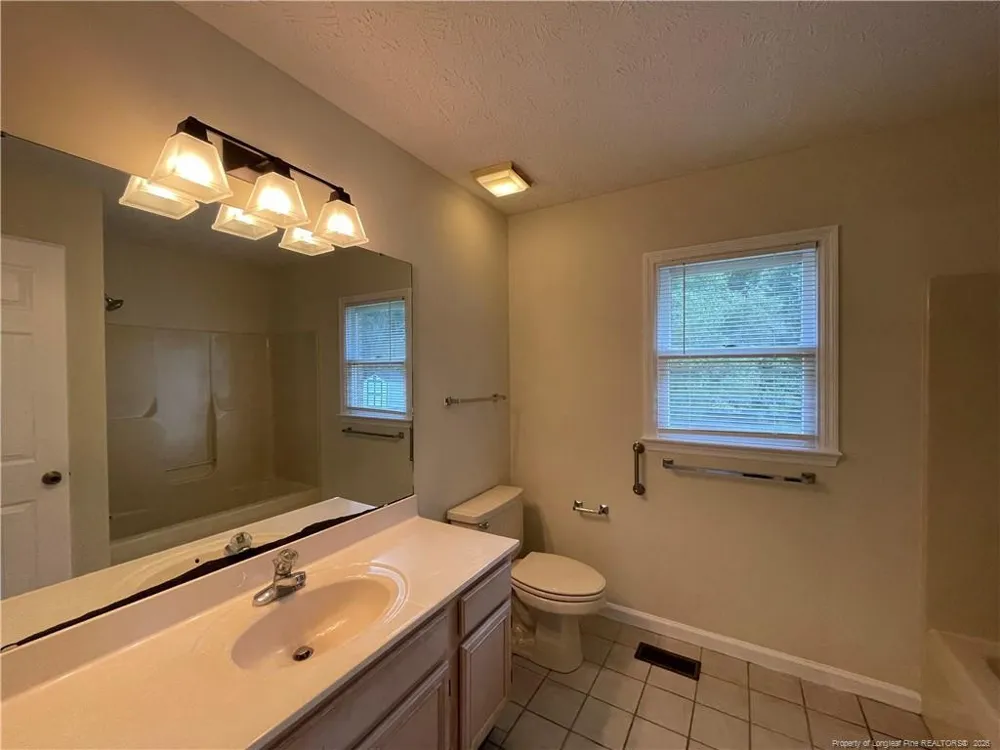 6124 Garden Court Fayetteville, NC 28311