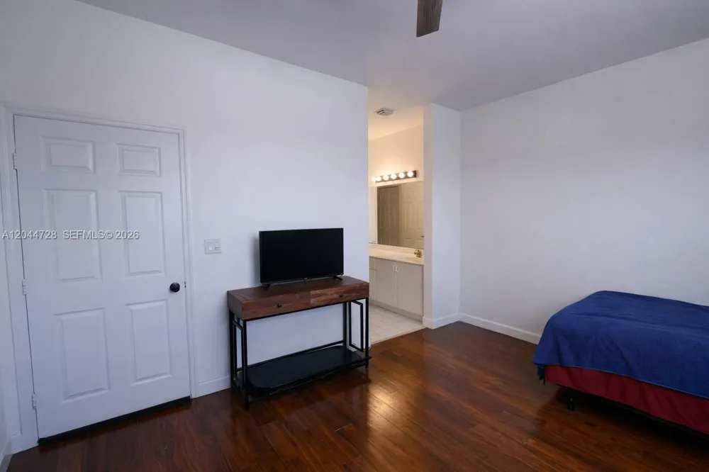 9133 SW 152nd Path Miami, FL 33196
