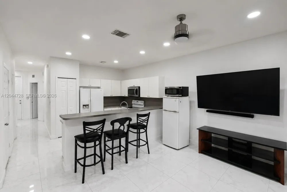 9133 SW 152nd Path Miami, FL 33196