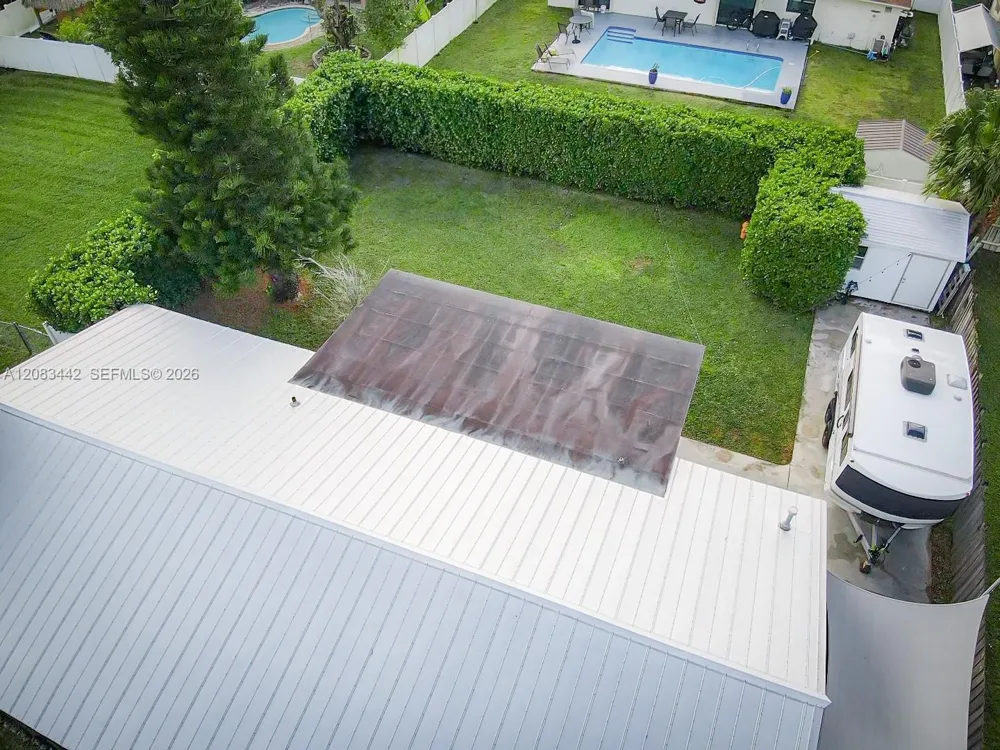 18124 SW 92nd Ct Palmetto Bay, FL 33157