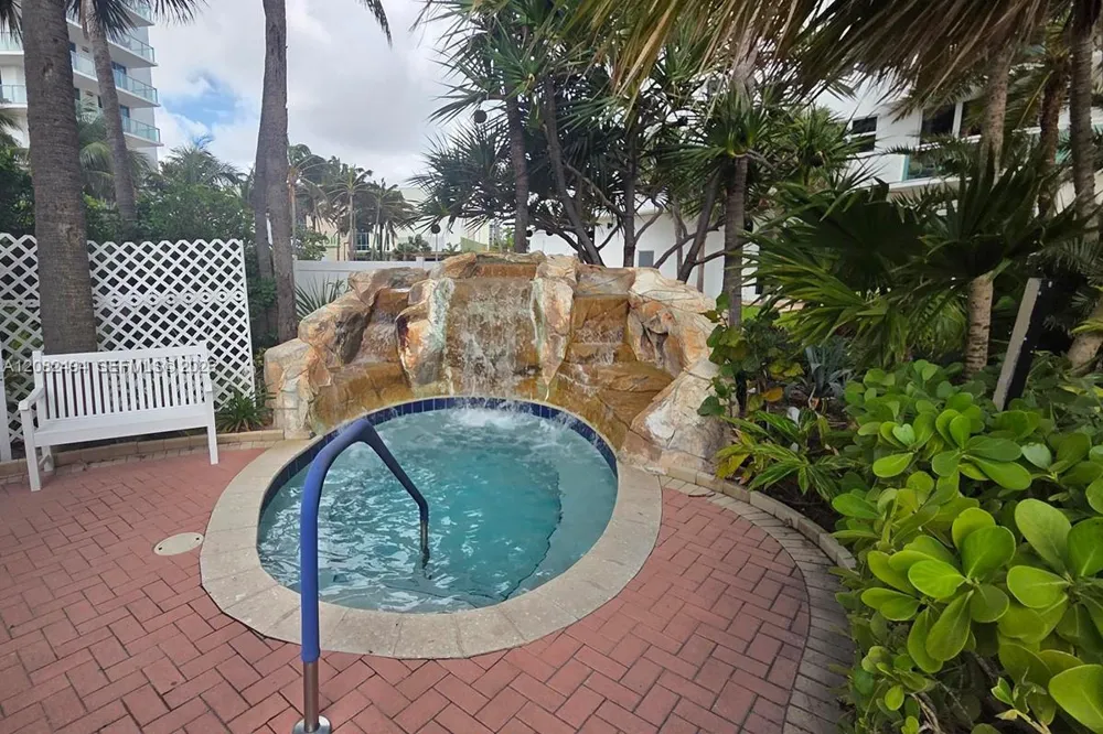 3001 S Ocean Dr #1127 Hollywood, FL 33019