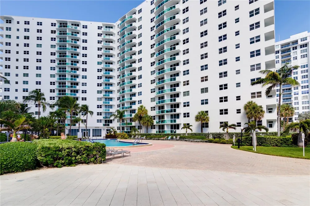 3001 S Ocean Dr #1127 Hollywood, FL 33019