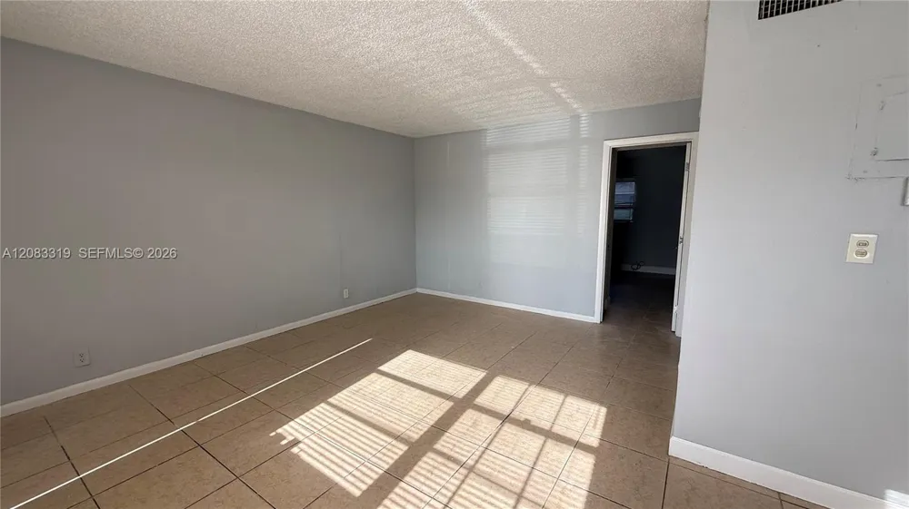5408 NW 18th Pl #5408 Lauderhill, FL 33313