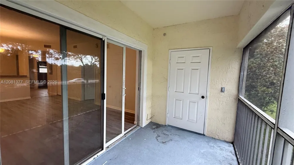 3452 Cypress Trl #203 West Palm Beach, FL 33417