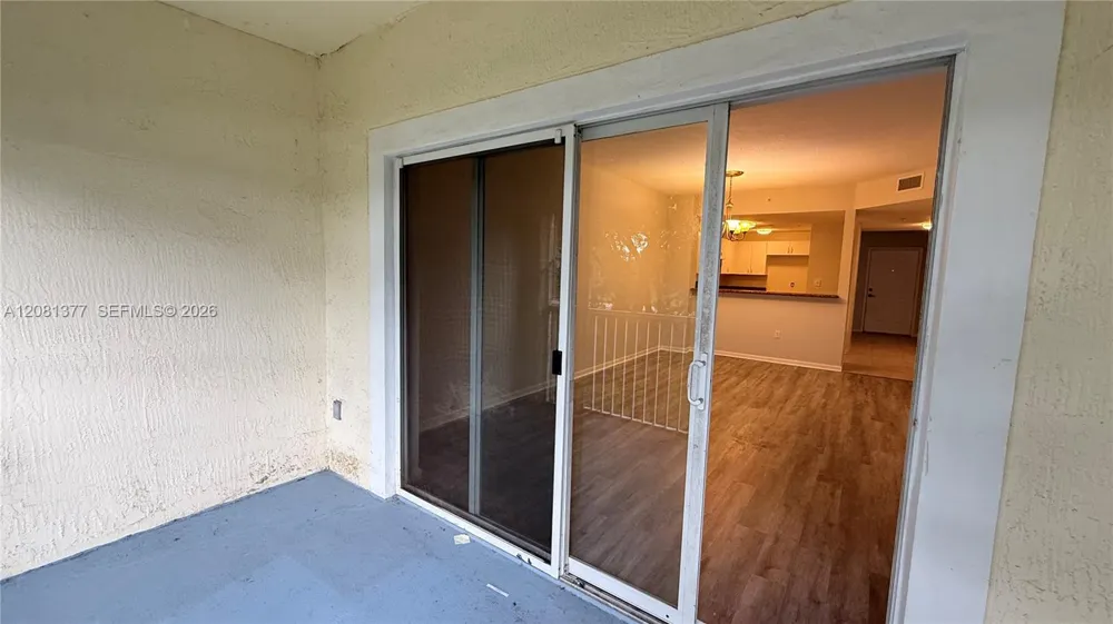 3452 Cypress Trl #203 West Palm Beach, FL 33417