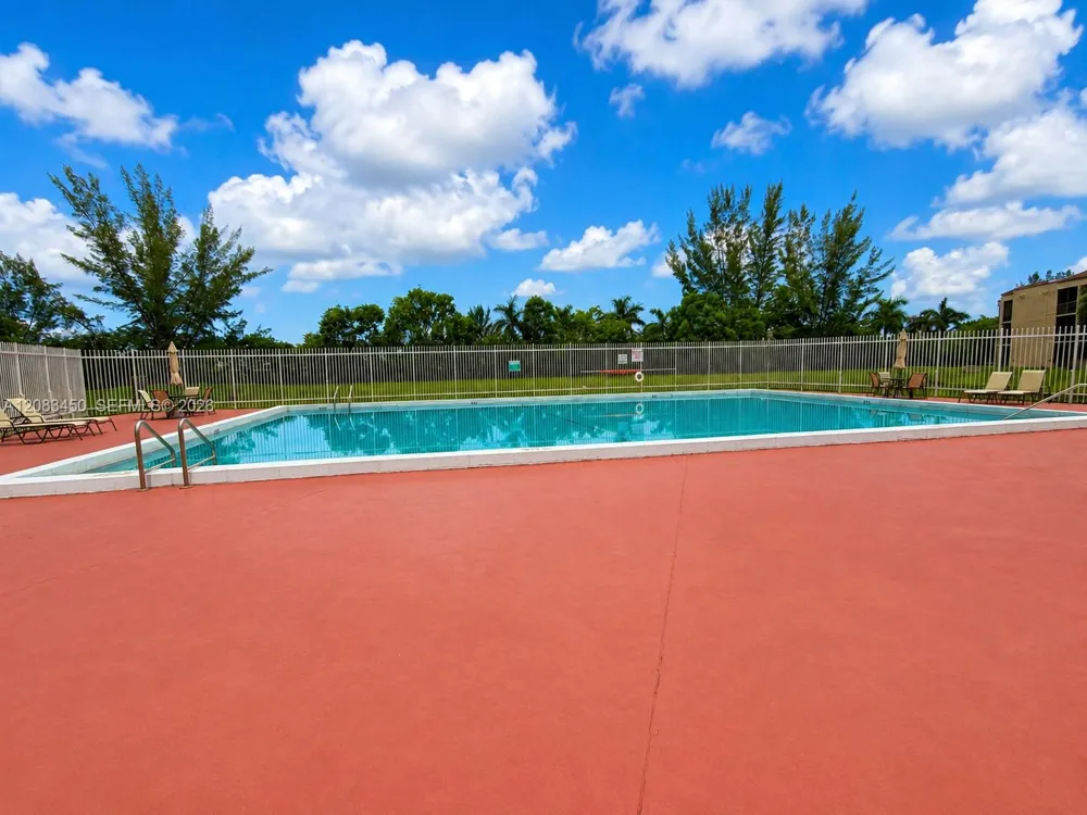 3410 Foxcroft Rd #314 Miramar, FL 33025