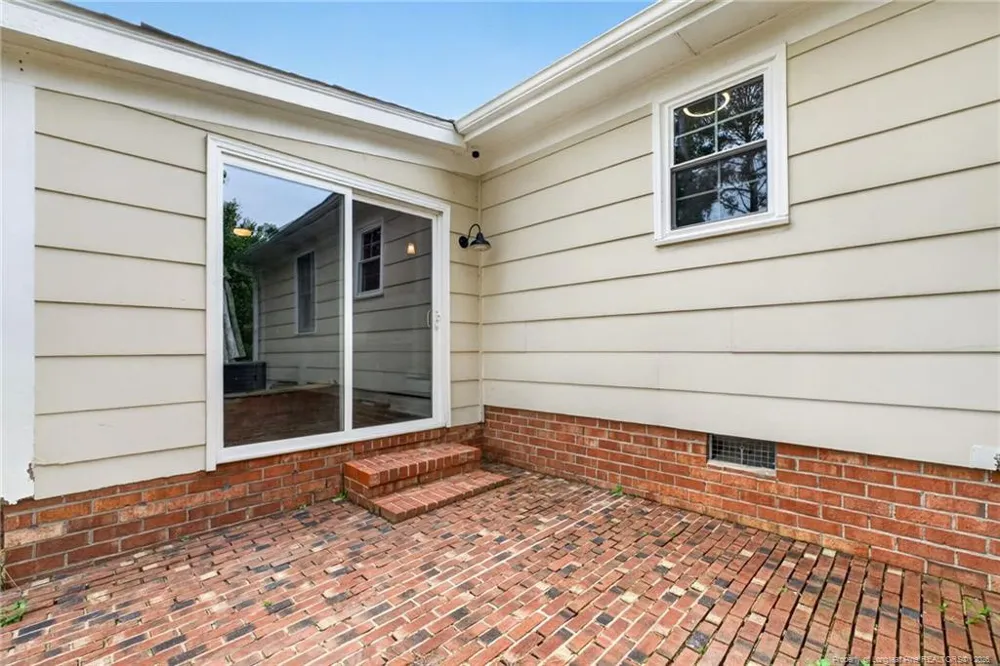 5194 Remington Road Fayetteville, NC 28311