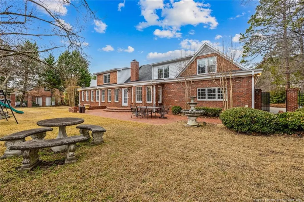 266 Courtyard Lane Fayetteville, NC 28303