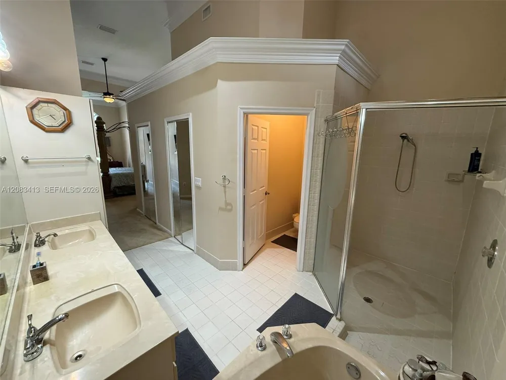 7705 Highlands Cir Margate, FL 33063