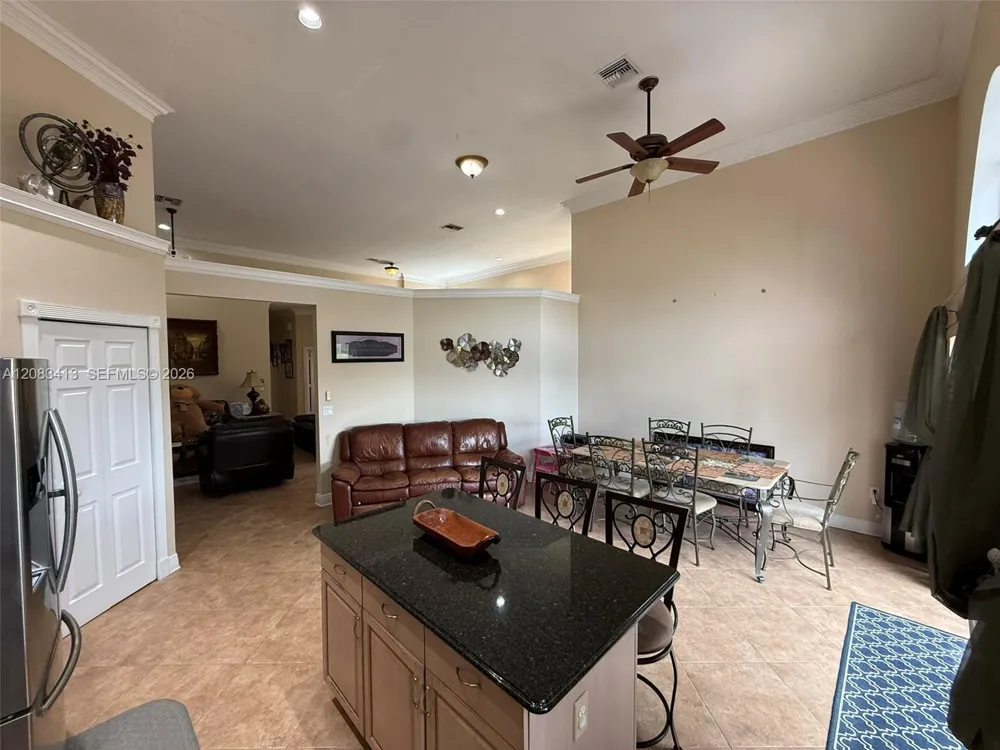 7705 Highlands Cir Margate, FL 33063