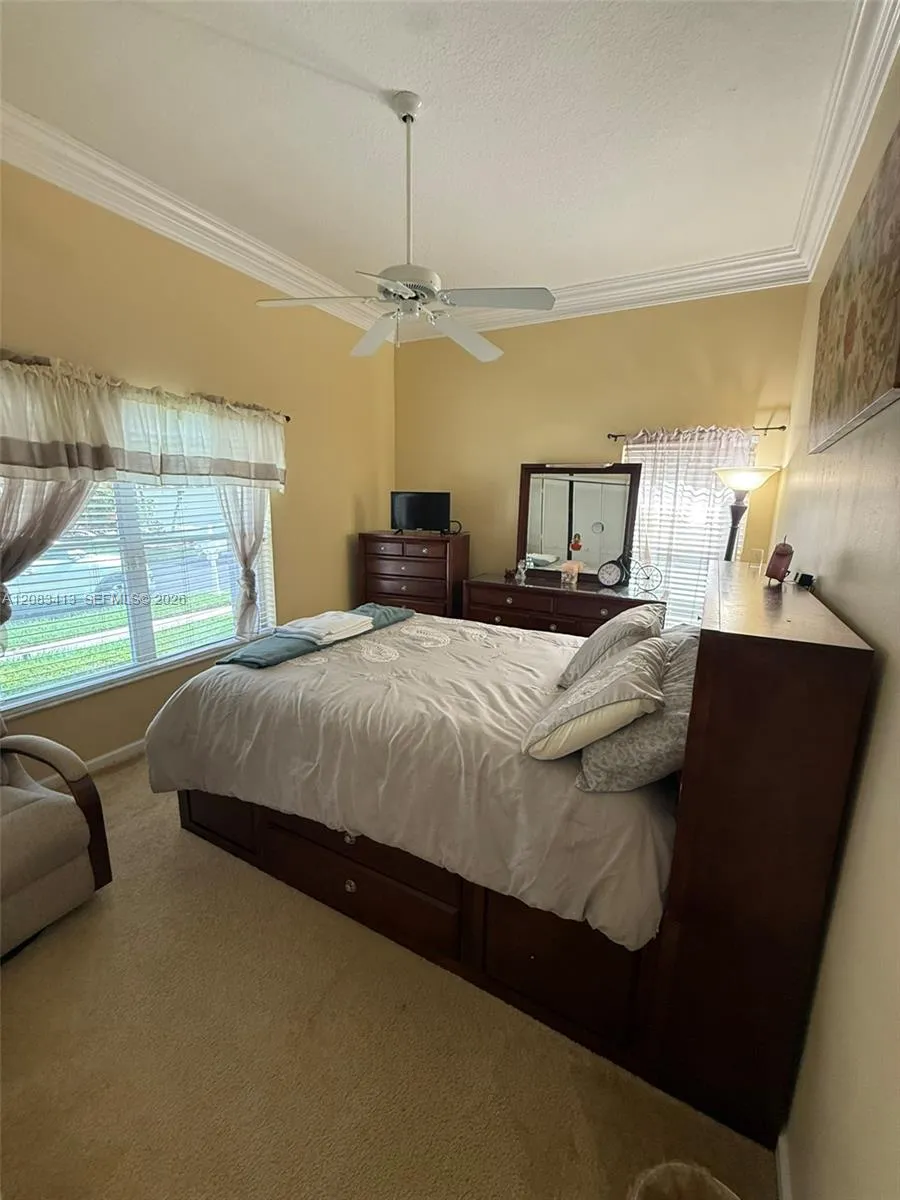 7705 Highlands Cir Margate, FL 33063