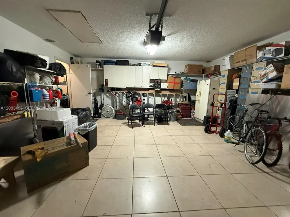 7705 Highlands Cir Margate, FL 33063