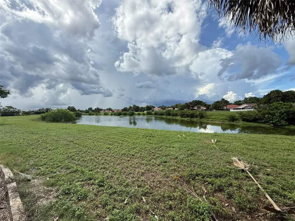 7705 Highlands Cir Margate, FL 33063