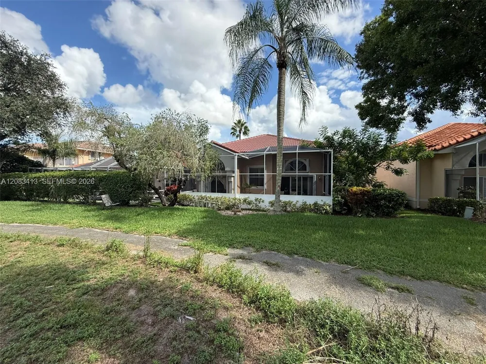 7705 Highlands Cir Margate, FL 33063