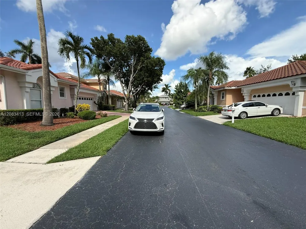 7705 Highlands Cir Margate, FL 33063