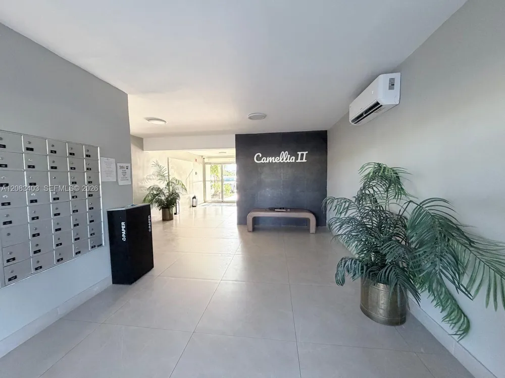 1780 NE 191st St #712-2 Miami, FL 33179