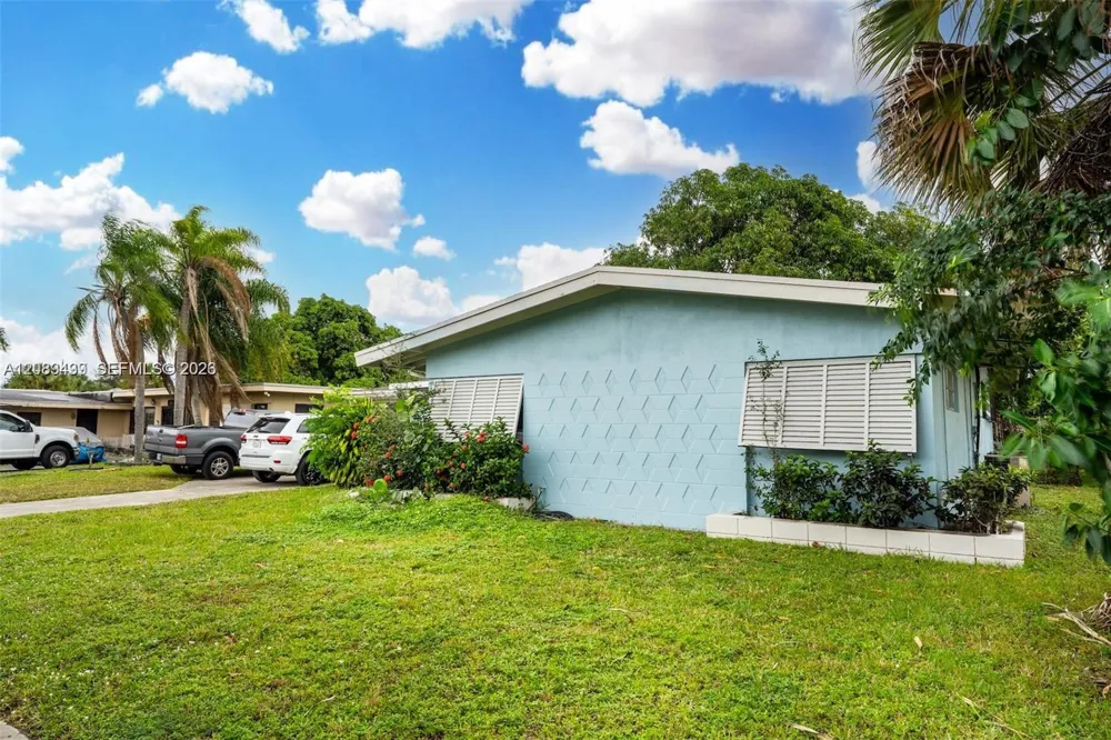 18525 NW 39th Ave #0 Miami Gardens, FL 33055