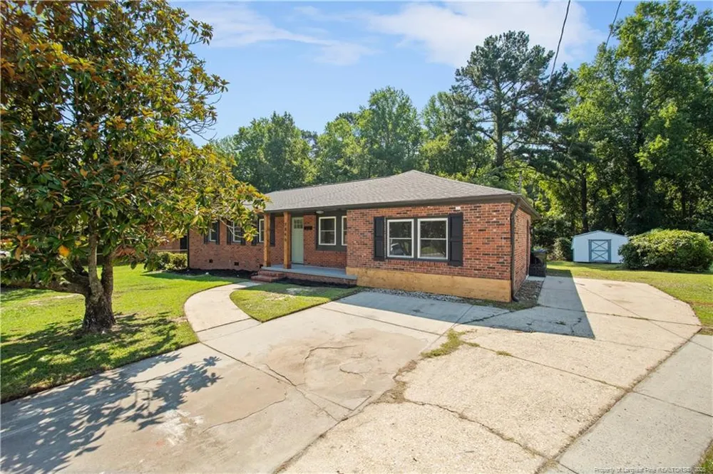 1846 Cascade Street Fayetteville, NC 28301