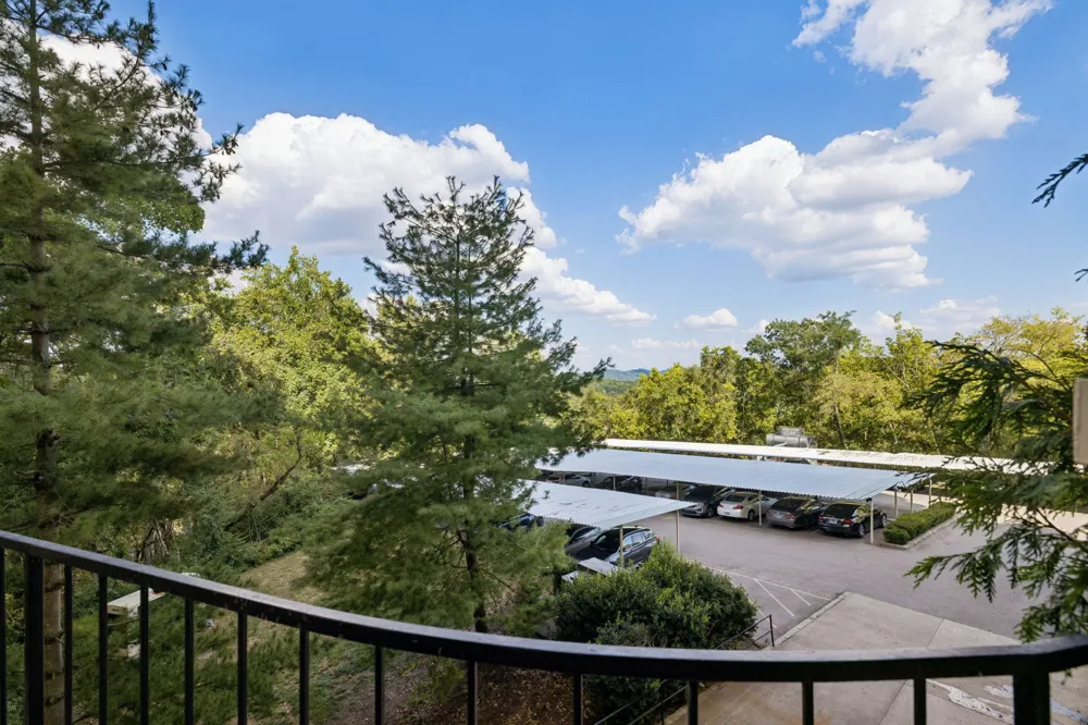 6666 Brookmont Ter #306 Nashville, TN 37205