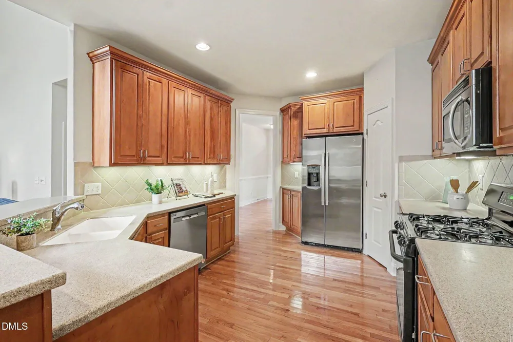 108 Alden Village Court Cary, NC 27519