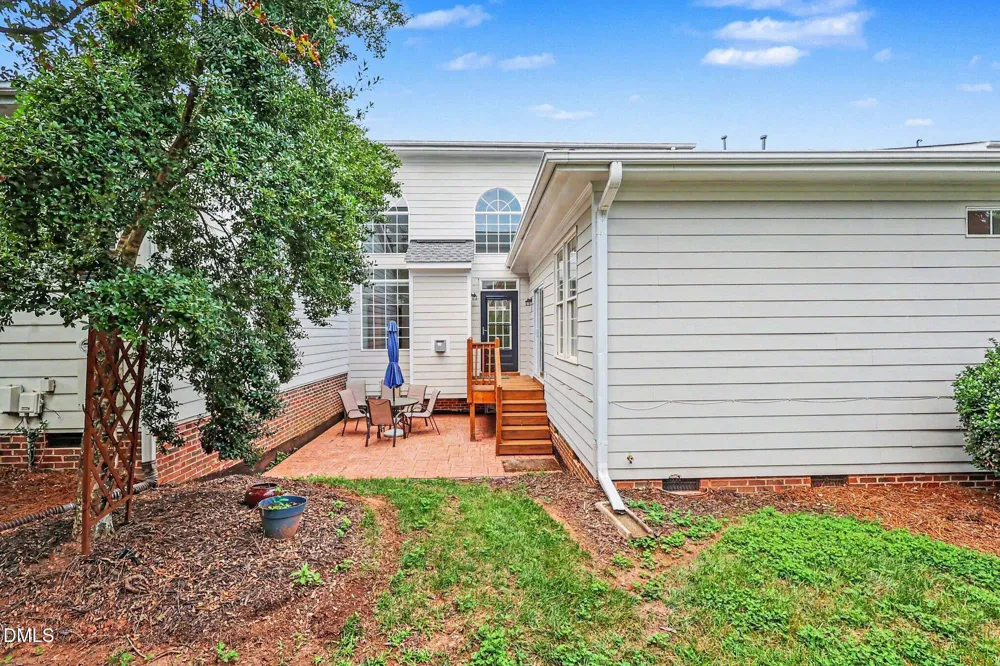 108 Alden Village Court Cary, NC 27519