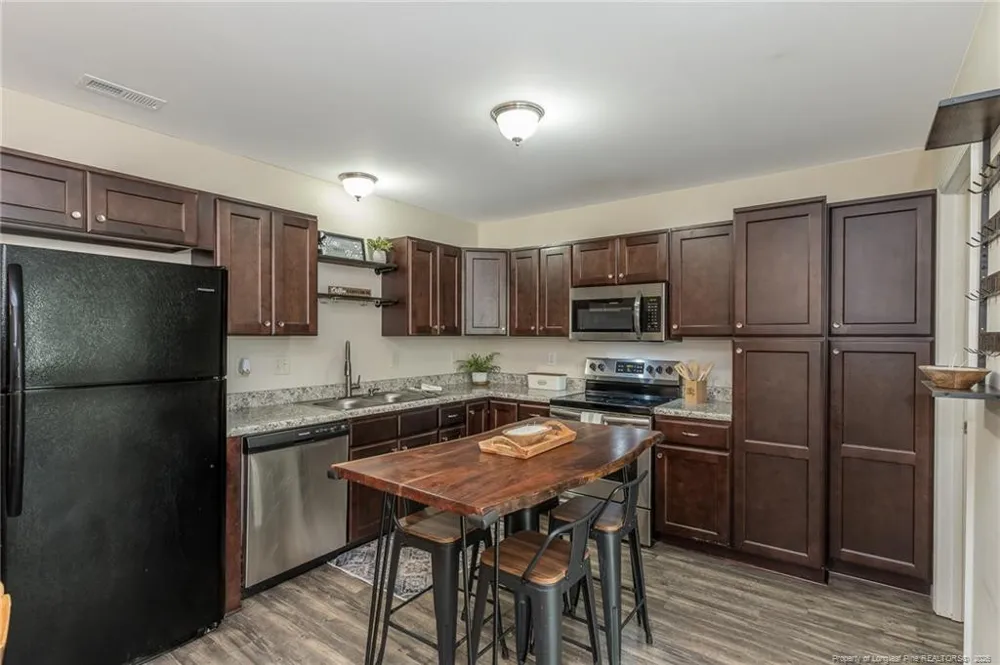 6495 Portsmouth Drive Fayetteville, NC 28314