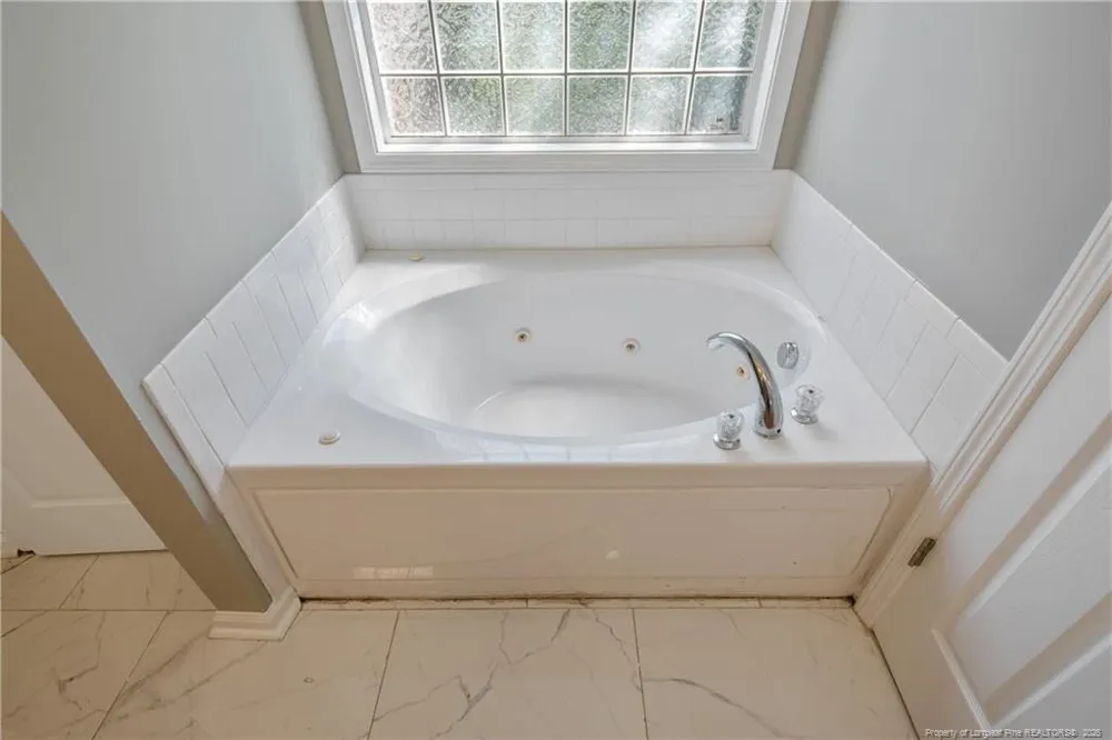 112 Nesting Lane Raeford, NC 28376