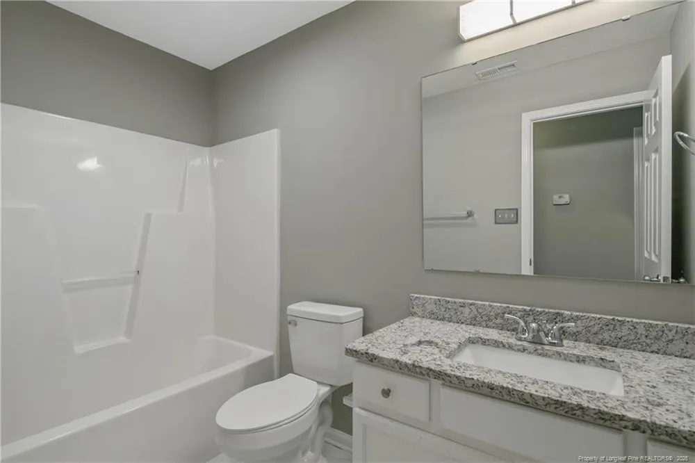 112 Nesting Lane Raeford, NC 28376
